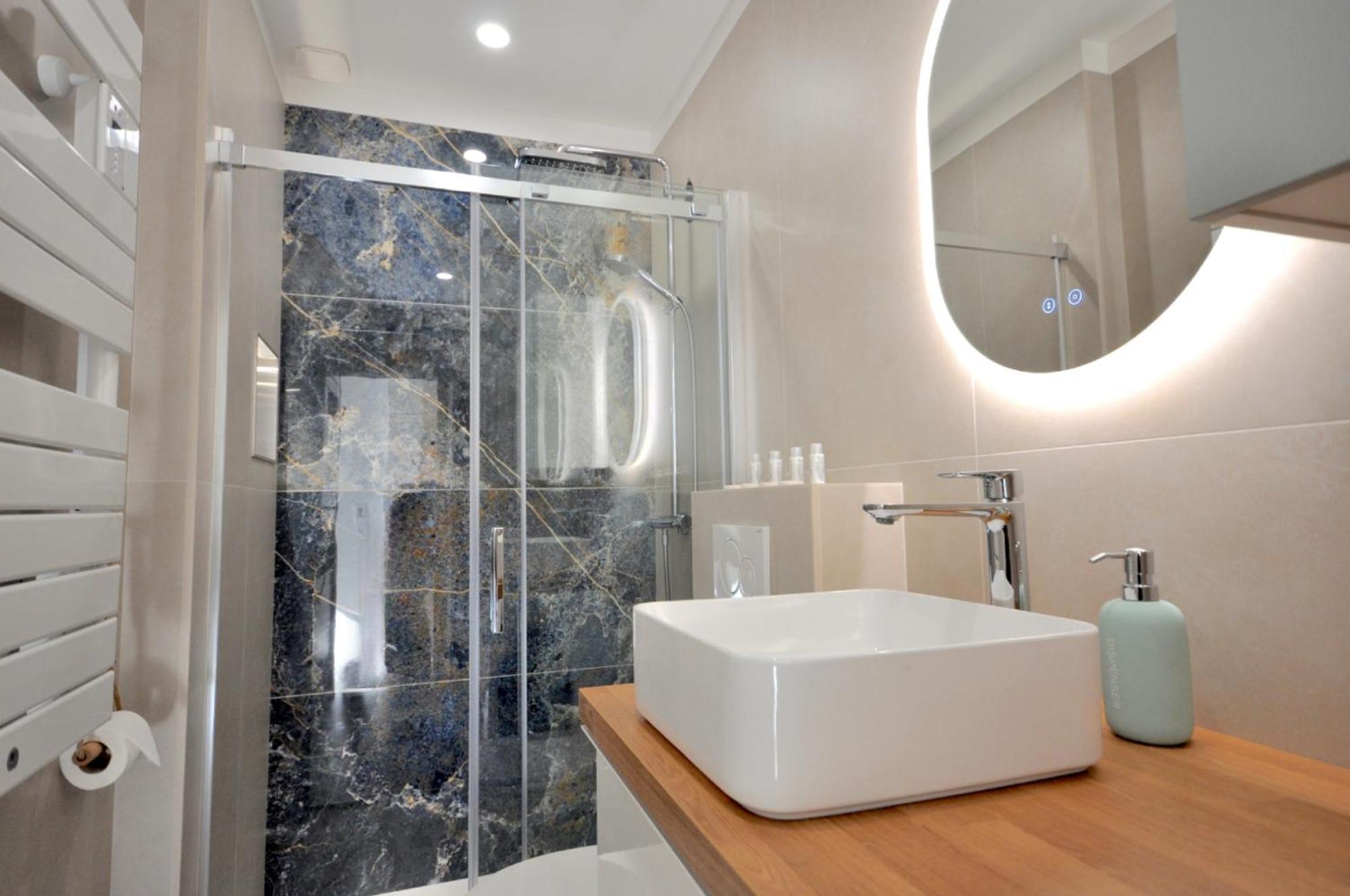 Menton # Monaco - F1 Gp - 4 Persons - Sea View - New - Parking - Clim - Premium - Beach And Sun Eksteriør billede